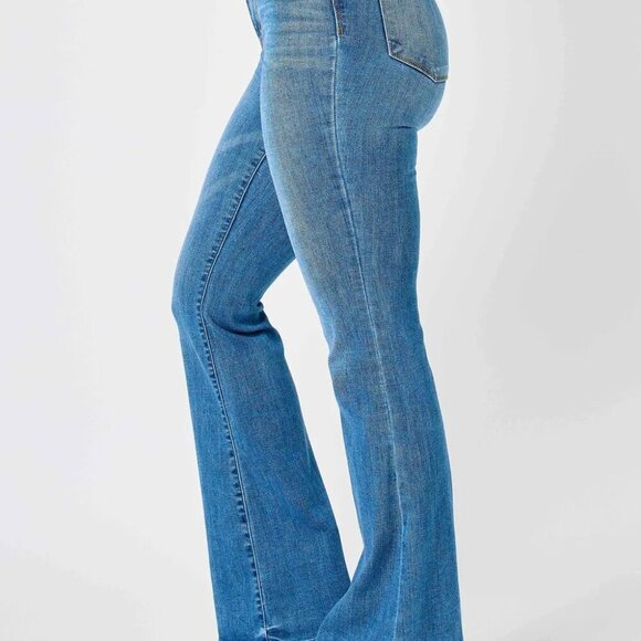 Judy Blue Full Size Hw Classic Flare Jeans Plus Size - Picture 4 of 8